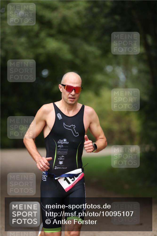 30.08.2026 - Elbe Triathlon Hamburg Antke Förster http://msf.ph/oto/10095107 30.08.2026 09:47:13 Laufen 0, 19 meine-sportfotos.de