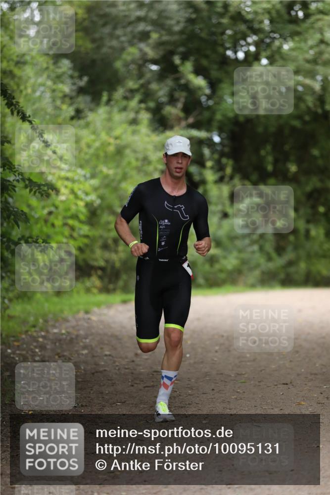 30.08.2026 - Elbe Triathlon Hamburg Antke Förster http://msf.ph/oto/10095131 30.08.2026 09:48:46 Laufen  meine-sportfotos.de
