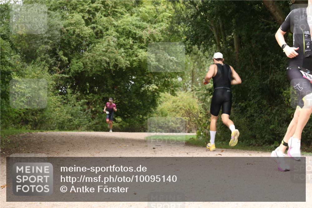 30.08.2026 - Elbe Triathlon Hamburg Antke Förster http://msf.ph/oto/10095140 30.08.2026 09:58:14 Laufen  meine-sportfotos.de