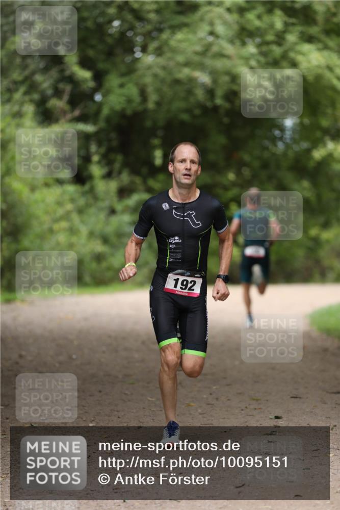 30.08.2026 - Elbe Triathlon Hamburg Antke Förster http://msf.ph/oto/10095151 30.08.2026 09:49:35 Laufen 192 meine-sportfotos.de