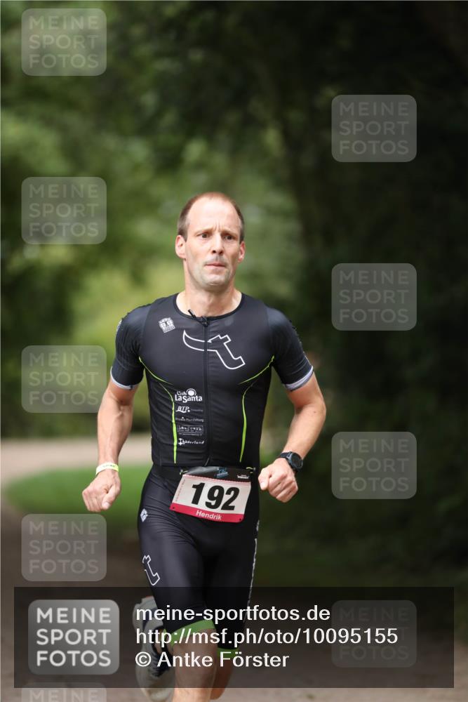 30.08.2026 - Elbe Triathlon Hamburg Antke Förster http://msf.ph/oto/10095155 30.08.2026 09:49:36 Laufen 192 meine-sportfotos.de