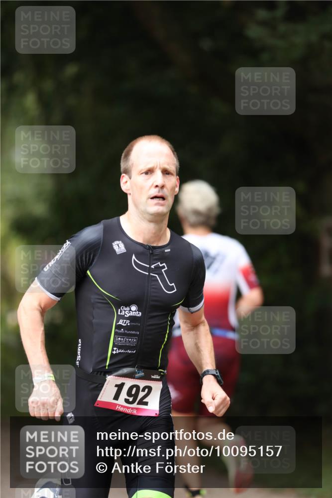 30.08.2026 - Elbe Triathlon Hamburg Antke Förster http://msf.ph/oto/10095157 30.08.2026 09:49:37 Laufen 192 meine-sportfotos.de