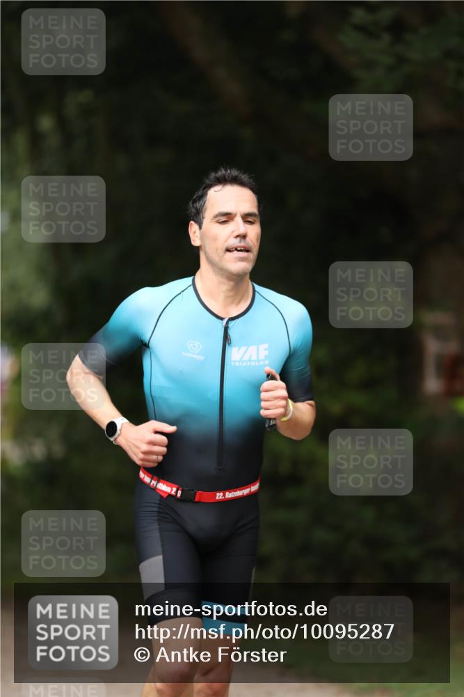 30.08.2026 - Elbe Triathlon Hamburg Antke Förster http://msf.ph/oto/10095287 30.08.2026 09:54:45 Laufen 20, 22 meine-sportfotos.de