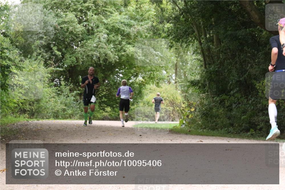 30.08.2026 - Elbe Triathlon Hamburg Antke Förster http://msf.ph/oto/10095406 30.08.2026 10:05:38 Laufen  meine-sportfotos.de