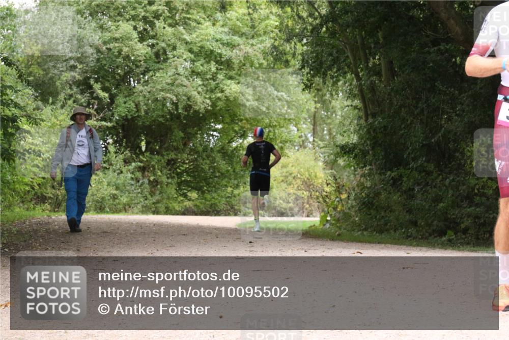 30.08.2026 - Elbe Triathlon Hamburg Antke Förster http://msf.ph/oto/10095502 30.08.2026 10:06:57 Laufen  meine-sportfotos.de