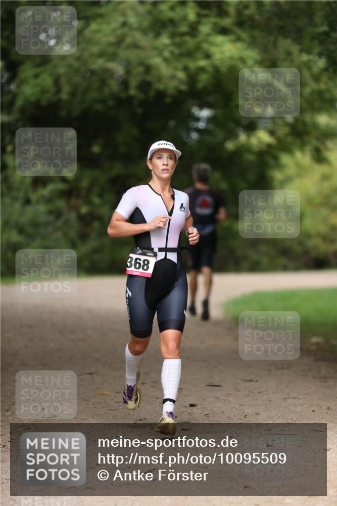 30.08.2026 - Elbe Triathlon Hamburg Antke Förster http://msf.ph/oto/10095509 30.08.2026 10:00:45 Laufen 00, 368 meine-sportfotos.de