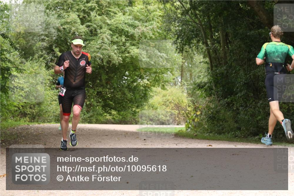 30.08.2026 - Elbe Triathlon Hamburg Antke Förster http://msf.ph/oto/10095618 30.08.2026 10:08:46 Laufen  meine-sportfotos.de