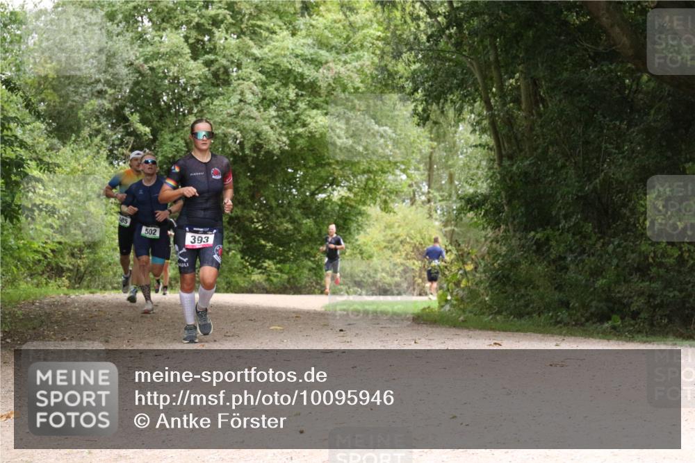 30.08.2026 - Elbe Triathlon Hamburg Antke Förster http://msf.ph/oto/10095946 30.08.2026 10:13:57 Laufen 185, 502, 393 meine-sportfotos.de