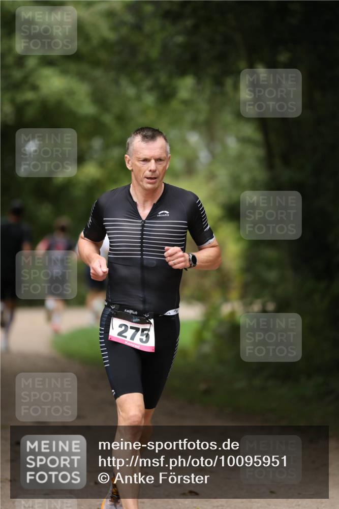 30.08.2026 - Elbe Triathlon Hamburg Antke Förster http://msf.ph/oto/10095951 30.08.2026 10:09:20 Laufen 275 meine-sportfotos.de