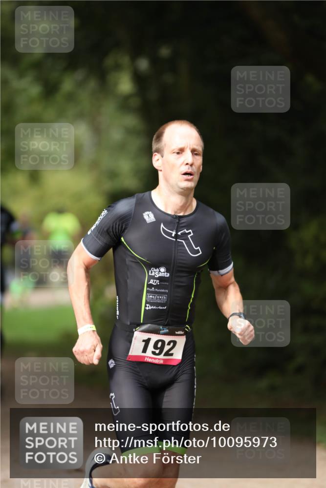 30.08.2026 - Elbe Triathlon Hamburg Antke Förster http://msf.ph/oto/10095973 30.08.2026 10:09:48 Laufen 192 meine-sportfotos.de