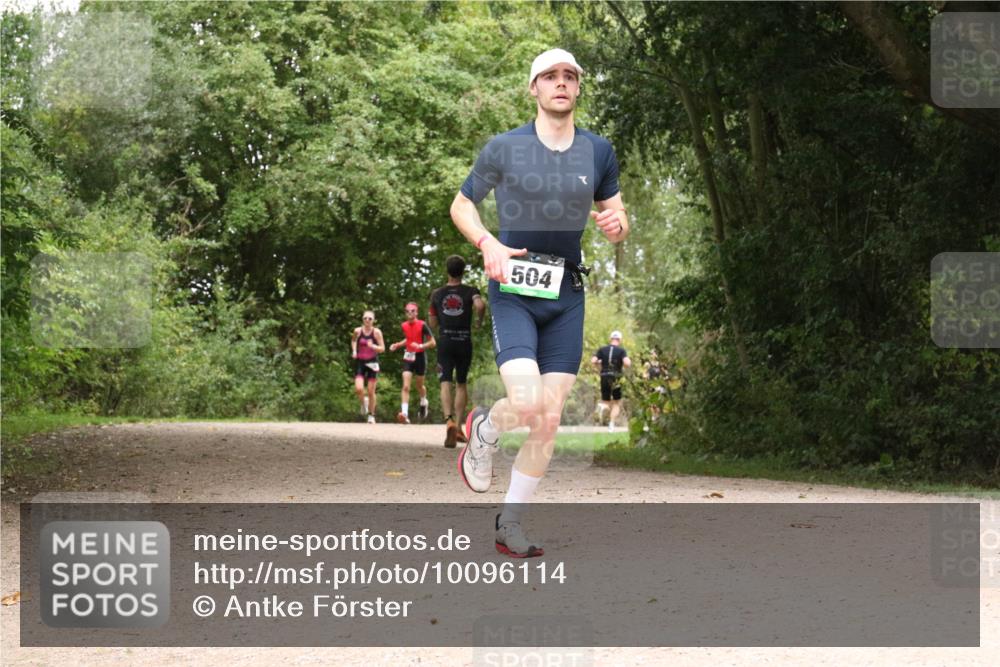 30.08.2026 - Elbe Triathlon Hamburg Antke Förster http://msf.ph/oto/10096114 30.08.2026 10:16:24 Laufen 504 meine-sportfotos.de