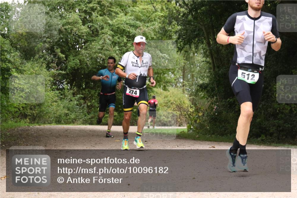 30.08.2026 - Elbe Triathlon Hamburg Antke Förster http://msf.ph/oto/10096182 30.08.2026 10:16:58 Laufen 512, 274 meine-sportfotos.de