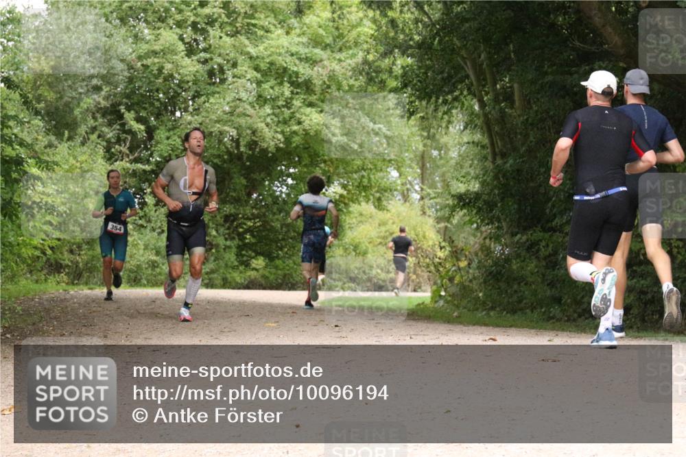 30.08.2026 - Elbe Triathlon Hamburg Antke Förster http://msf.ph/oto/10096194 30.08.2026 10:17:24 Laufen 354 meine-sportfotos.de