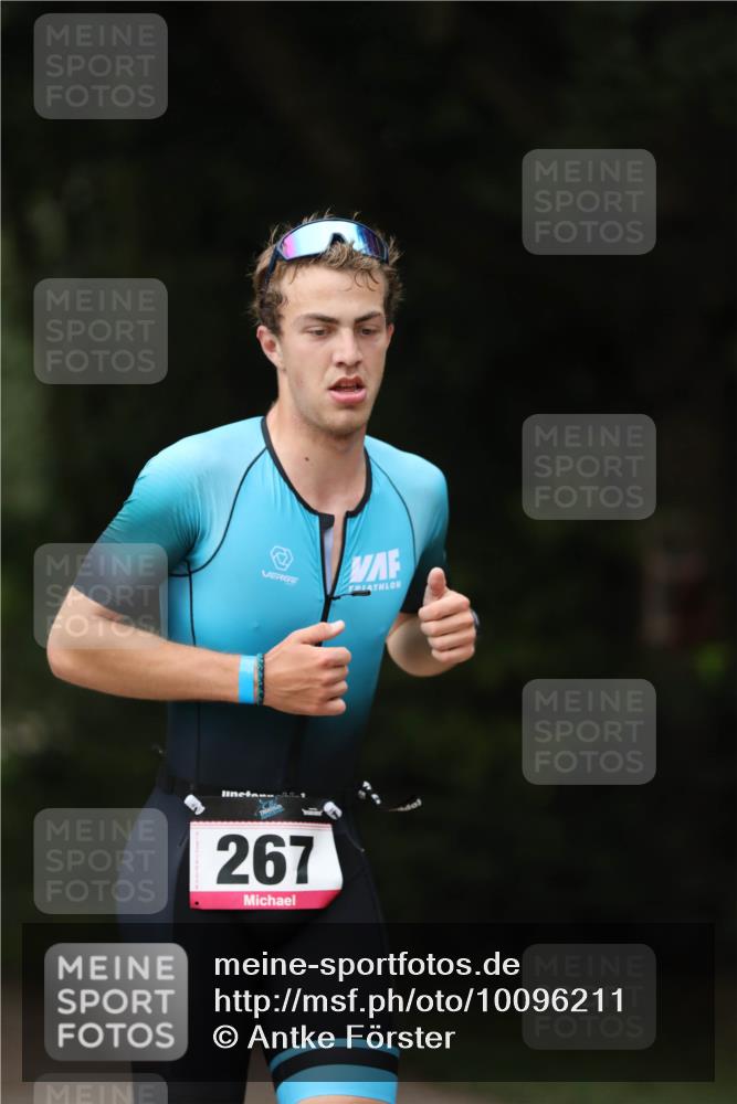 30.08.2026 - Elbe Triathlon Hamburg Antke Förster http://msf.ph/oto/10096211 30.08.2026 10:13:08 Laufen 267 meine-sportfotos.de