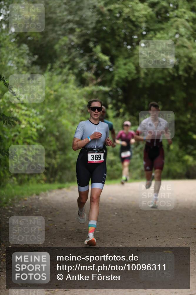30.08.2026 - Elbe Triathlon Hamburg Antke Förster http://msf.ph/oto/10096311 30.08.2026 10:15:18 Laufen 369 meine-sportfotos.de