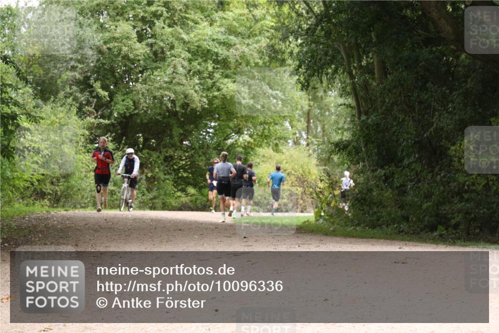 30.08.2026 - Elbe Triathlon Hamburg Antke Förster http://msf.ph/oto/10096336 30.08.2026 10:19:48 Laufen 0 meine-sportfotos.de