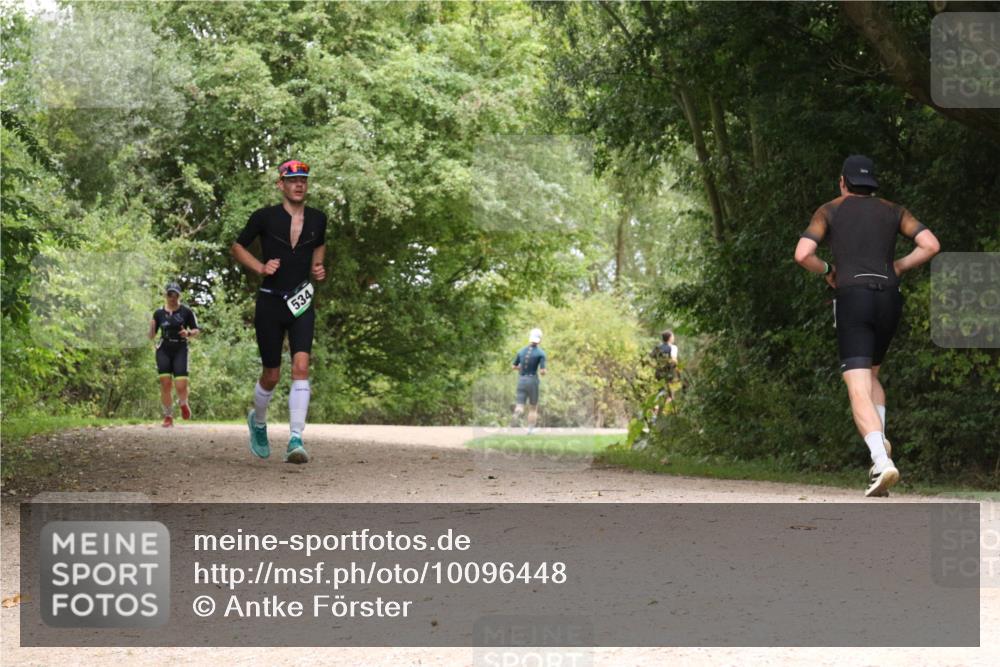 30.08.2026 - Elbe Triathlon Hamburg Antke Förster http://msf.ph/oto/10096448 30.08.2026 10:22:15 Laufen 534 meine-sportfotos.de