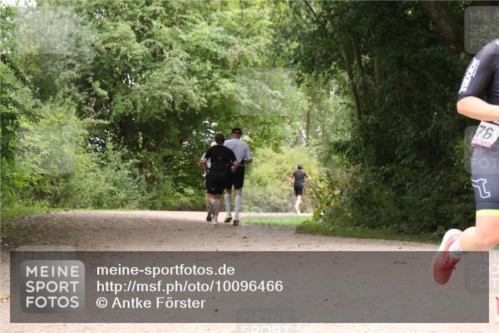 30.08.2026 - Elbe Triathlon Hamburg Antke Förster http://msf.ph/oto/10096466 30.08.2026 10:22:24 Laufen 76 meine-sportfotos.de