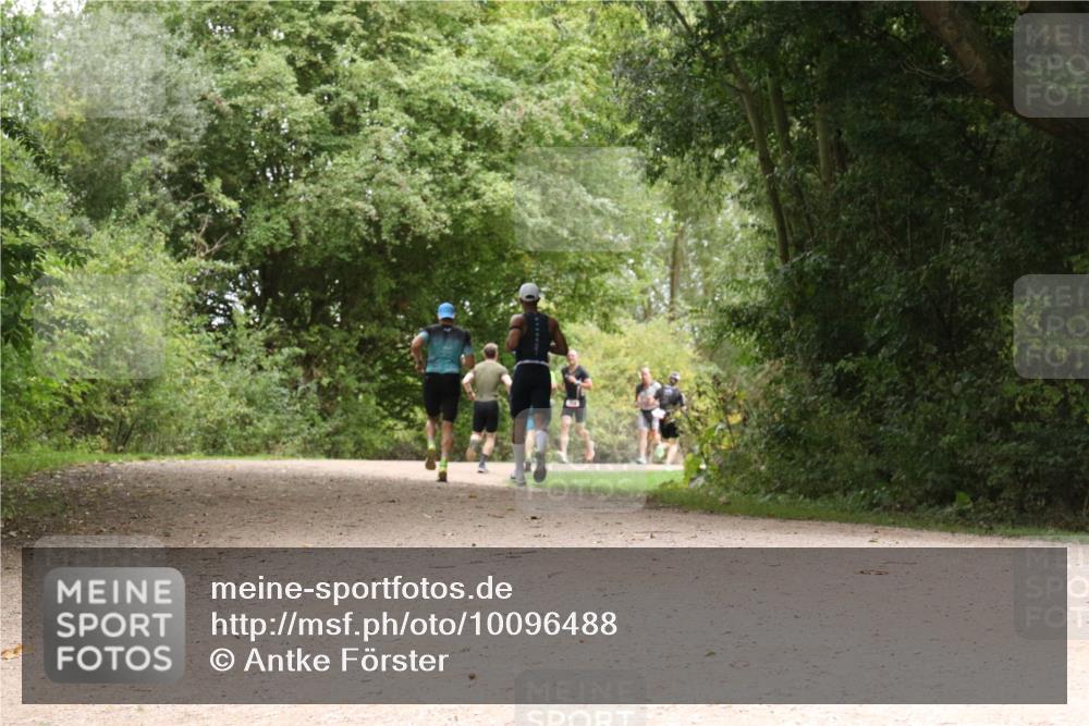 30.08.2026 - Elbe Triathlon Hamburg Antke Förster http://msf.ph/oto/10096488 30.08.2026 10:22:47 Laufen  meine-sportfotos.de