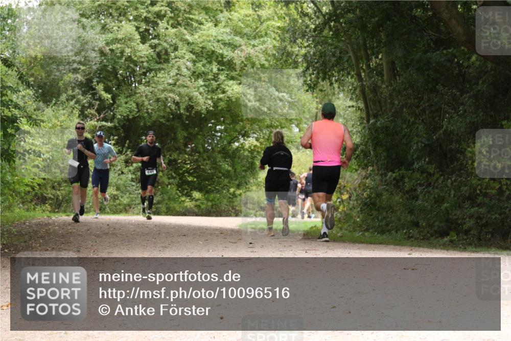 30.08.2026 - Elbe Triathlon Hamburg Antke Förster http://msf.ph/oto/10096516 30.08.2026 10:23:16 Laufen 641 meine-sportfotos.de