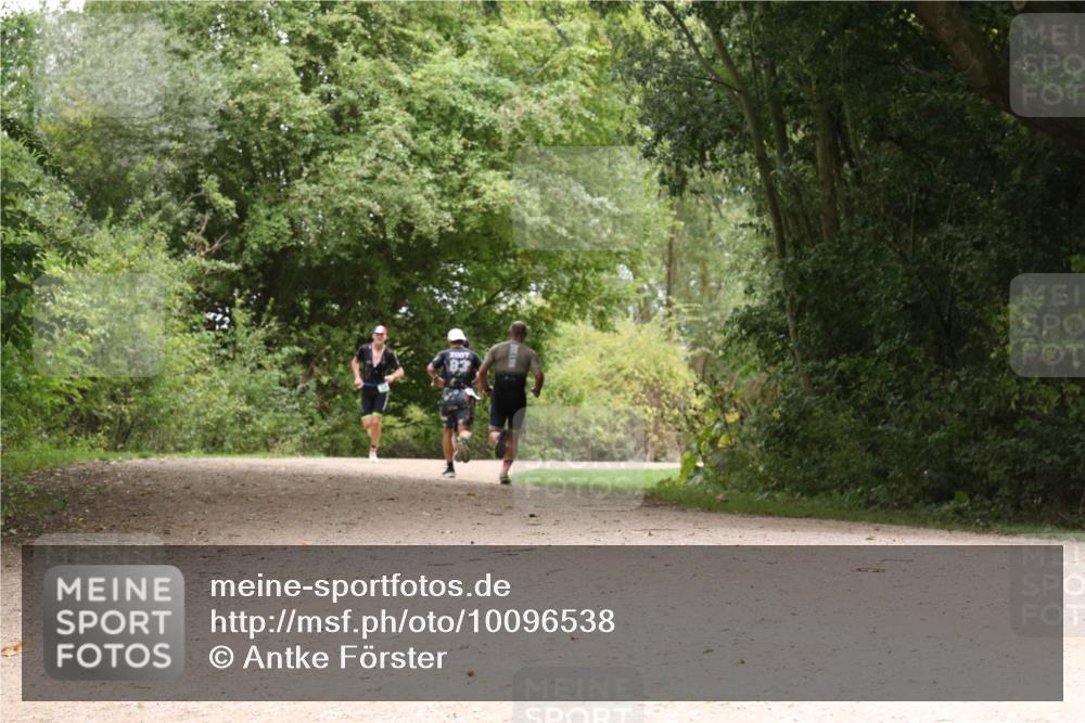 30.08.2026 - Elbe Triathlon Hamburg Antke Förster http://msf.ph/oto/10096538 30.08.2026 10:23:32 Laufen  meine-sportfotos.de