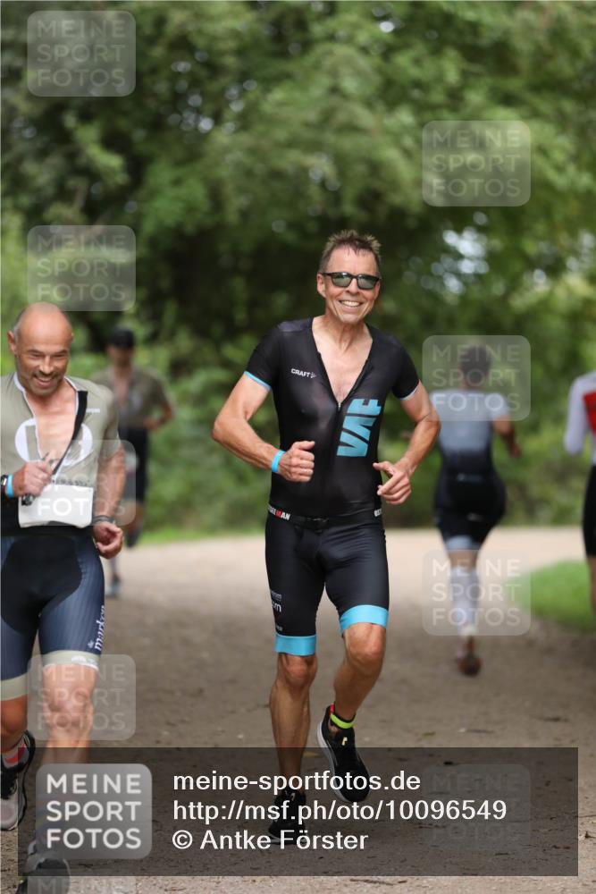 30.08.2026 - Elbe Triathlon Hamburg Antke Förster http://msf.ph/oto/10096549 30.08.2026 10:17:54 Laufen  meine-sportfotos.de