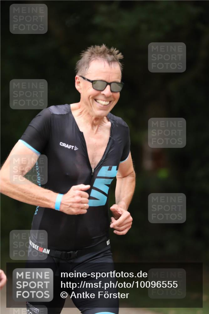30.08.2026 - Elbe Triathlon Hamburg Antke Förster http://msf.ph/oto/10096555 30.08.2026 10:17:56 Laufen  meine-sportfotos.de