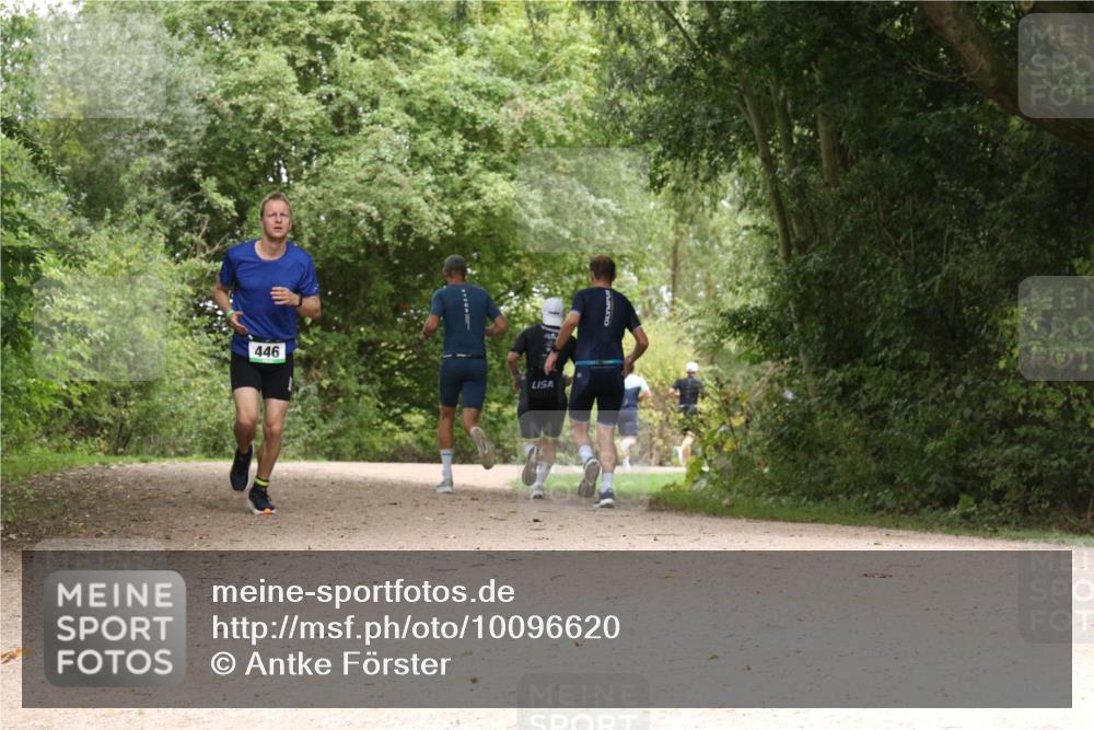 30.08.2026 - Elbe Triathlon Hamburg Antke Förster http://msf.ph/oto/10096620 30.08.2026 10:24:54 Laufen 446 meine-sportfotos.de
