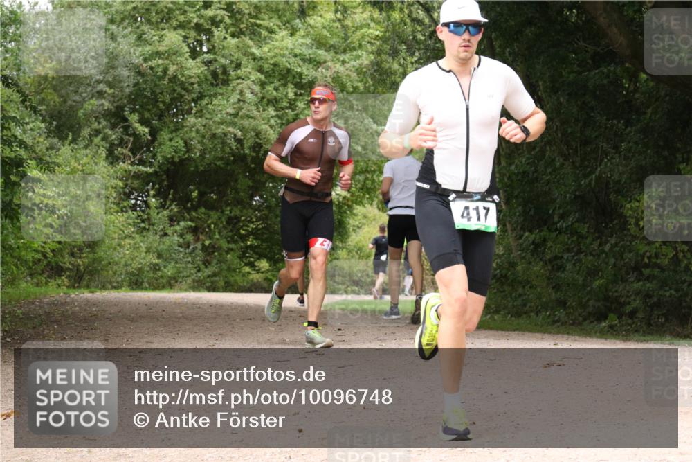 30.08.2026 - Elbe Triathlon Hamburg Antke Förster http://msf.ph/oto/10096748 30.08.2026 10:27:03 Laufen 417 meine-sportfotos.de