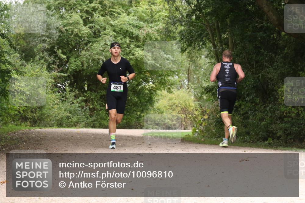30.08.2026 - Elbe Triathlon Hamburg Antke Förster http://msf.ph/oto/10096810 30.08.2026 10:27:52 Laufen 481 meine-sportfotos.de