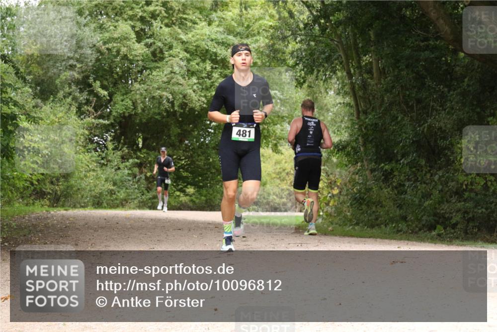 30.08.2026 - Elbe Triathlon Hamburg Antke Förster http://msf.ph/oto/10096812 30.08.2026 10:27:53 Laufen 481 meine-sportfotos.de