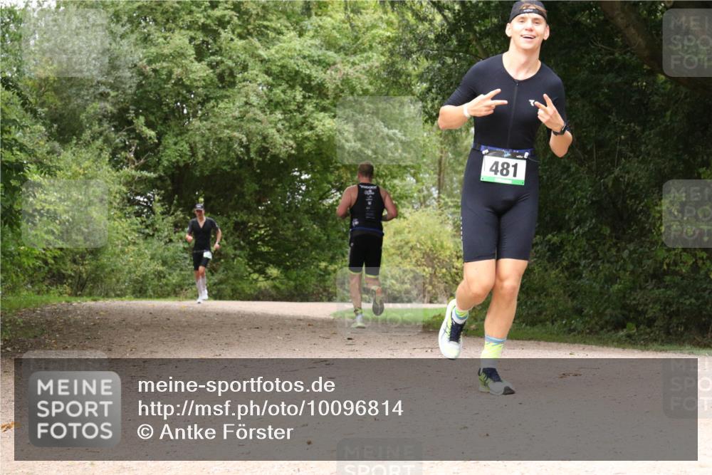 30.08.2026 - Elbe Triathlon Hamburg Antke Förster http://msf.ph/oto/10096814 30.08.2026 10:27:54 Laufen 481 meine-sportfotos.de