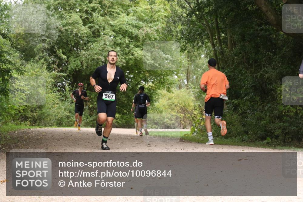 30.08.2026 - Elbe Triathlon Hamburg Antke Förster http://msf.ph/oto/10096844 30.08.2026 10:28:28 Laufen 567 meine-sportfotos.de
