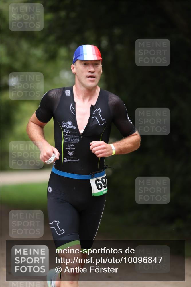 30.08.2026 - Elbe Triathlon Hamburg Antke Förster http://msf.ph/oto/10096847 30.08.2026 10:23:41 Laufen 69 meine-sportfotos.de