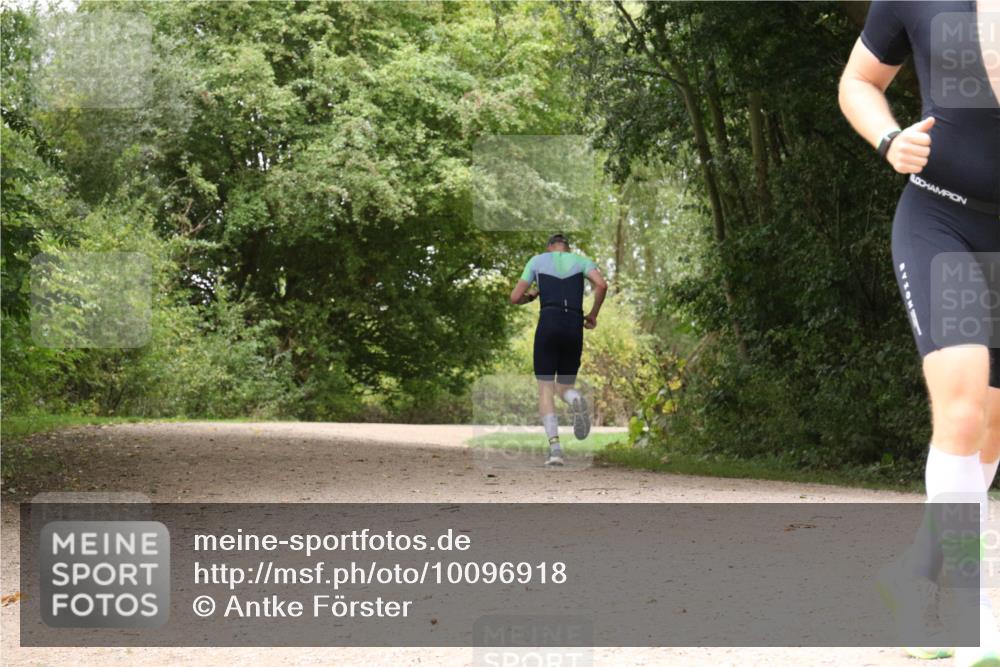 30.08.2026 - Elbe Triathlon Hamburg Antke Förster http://msf.ph/oto/10096918 30.08.2026 10:29:48 Laufen  meine-sportfotos.de