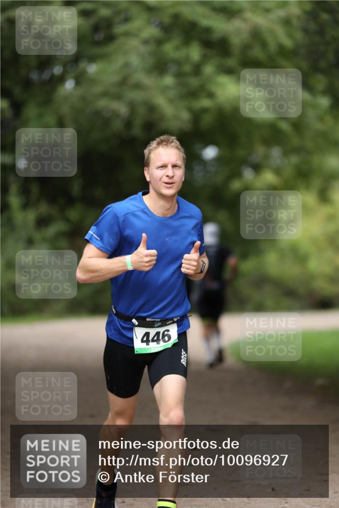 30.08.2026 - Elbe Triathlon Hamburg Antke Förster http://msf.ph/oto/10096927 30.08.2026 10:24:56 Laufen 446 meine-sportfotos.de