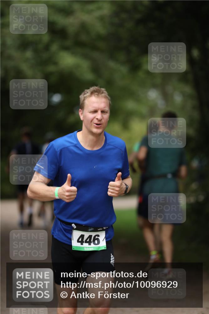 30.08.2026 - Elbe Triathlon Hamburg Antke Förster http://msf.ph/oto/10096929 30.08.2026 10:24:57 Laufen 446 meine-sportfotos.de