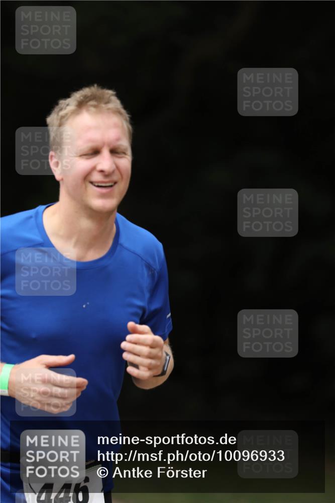 30.08.2026 - Elbe Triathlon Hamburg Antke Förster http://msf.ph/oto/10096933 30.08.2026 10:24:58 Laufen 446 meine-sportfotos.de