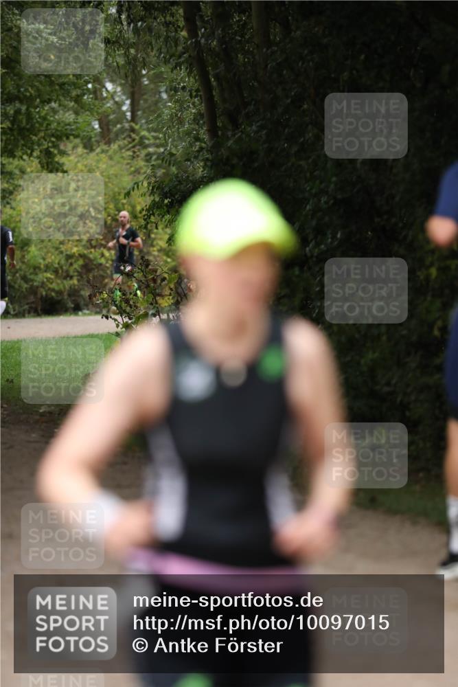 30.08.2026 - Elbe Triathlon Hamburg Antke Förster http://msf.ph/oto/10097015 30.08.2026 10:26:30 Laufen  meine-sportfotos.de