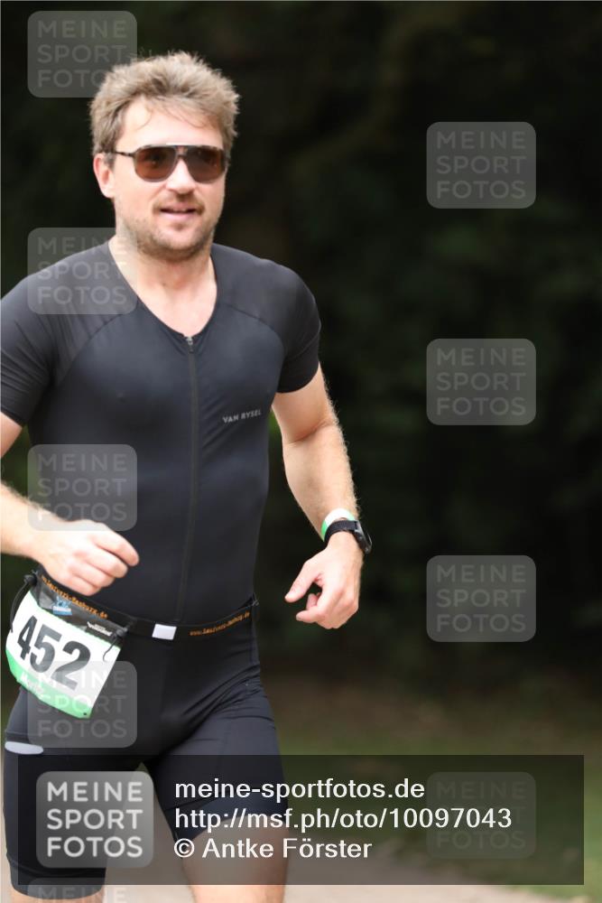 30.08.2026 - Elbe Triathlon Hamburg Antke Förster http://msf.ph/oto/10097043 30.08.2026 10:26:54 Laufen 452 meine-sportfotos.de