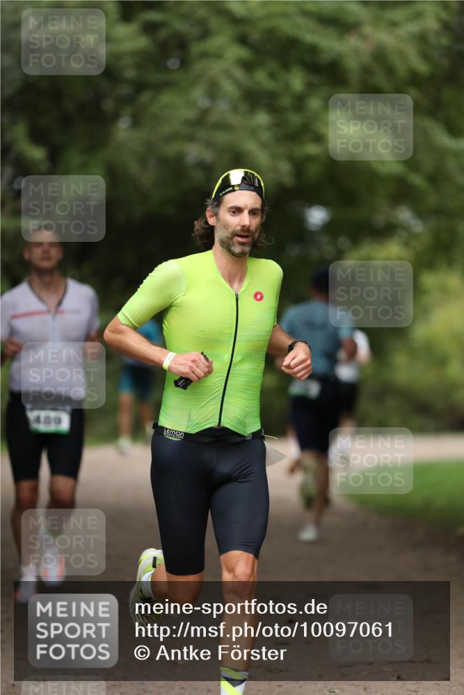 30.08.2026 - Elbe Triathlon Hamburg Antke Förster http://msf.ph/oto/10097061 30.08.2026 10:27:26 Laufen  meine-sportfotos.de