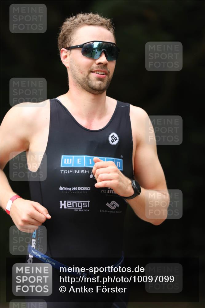 30.08.2026 - Elbe Triathlon Hamburg Antke Förster http://msf.ph/oto/10097099 30.08.2026 10:27:45 Laufen 0 meine-sportfotos.de