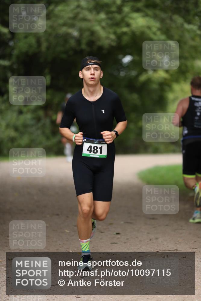 30.08.2026 - Elbe Triathlon Hamburg Antke Förster http://msf.ph/oto/10097115 30.08.2026 10:27:53 Laufen 481 meine-sportfotos.de