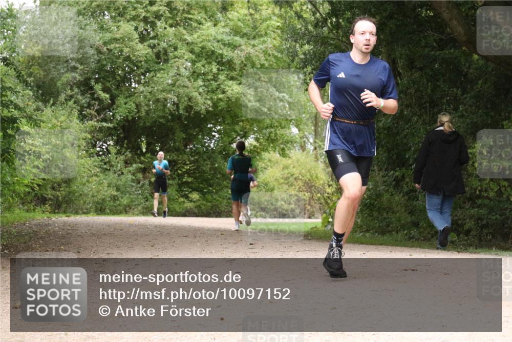 30.08.2026 - Elbe Triathlon Hamburg Antke Förster http://msf.ph/oto/10097152 30.08.2026 10:33:11 Laufen  meine-sportfotos.de