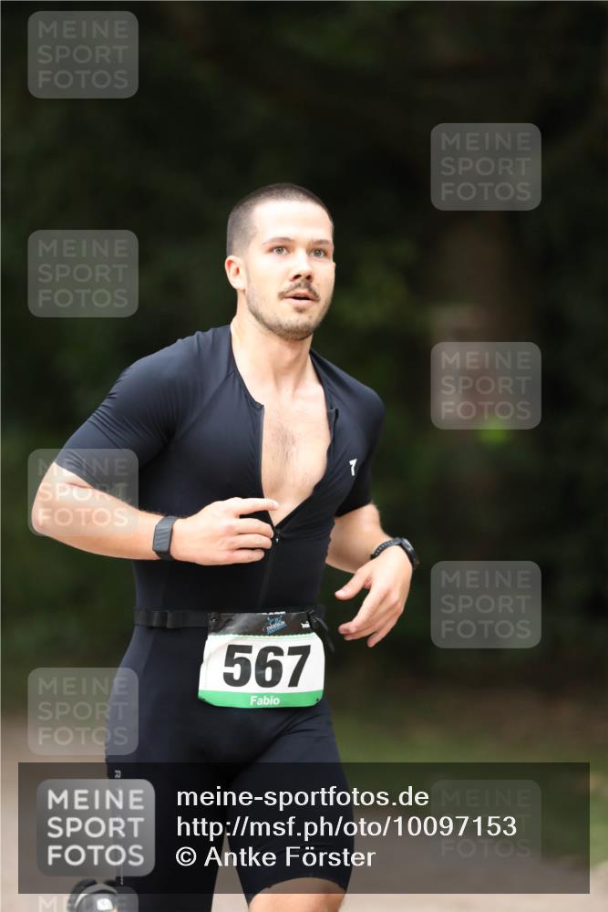 30.08.2026 - Elbe Triathlon Hamburg Antke Förster http://msf.ph/oto/10097153 30.08.2026 10:28:30 Laufen 567 meine-sportfotos.de
