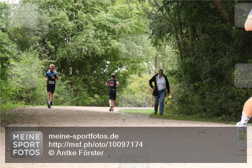 30.08.2026 - Elbe Triathlon Hamburg Antke Förster http://msf.ph/oto/10097174 30.08.2026 10:33:26 Laufen 484 meine-sportfotos.de