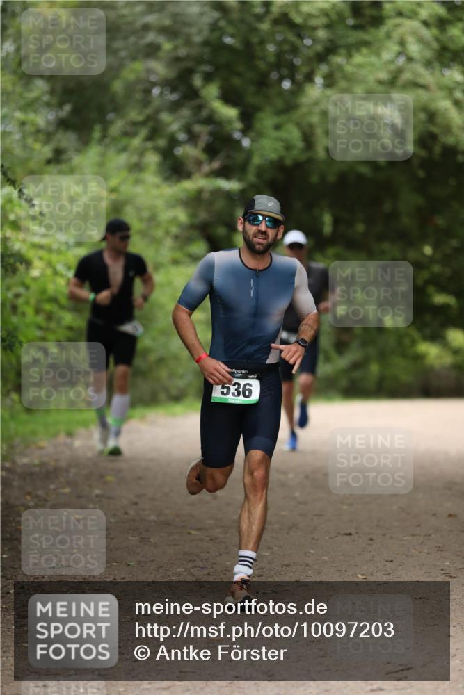 30.08.2026 - Elbe Triathlon Hamburg Antke Förster http://msf.ph/oto/10097203 30.08.2026 10:29:42 Laufen 536 meine-sportfotos.de