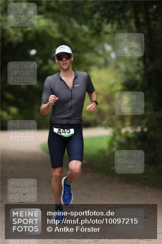 30.08.2026 - Elbe Triathlon Hamburg Antke Förster http://msf.ph/oto/10097215 30.08.2026 10:29:46 Laufen 445 meine-sportfotos.de