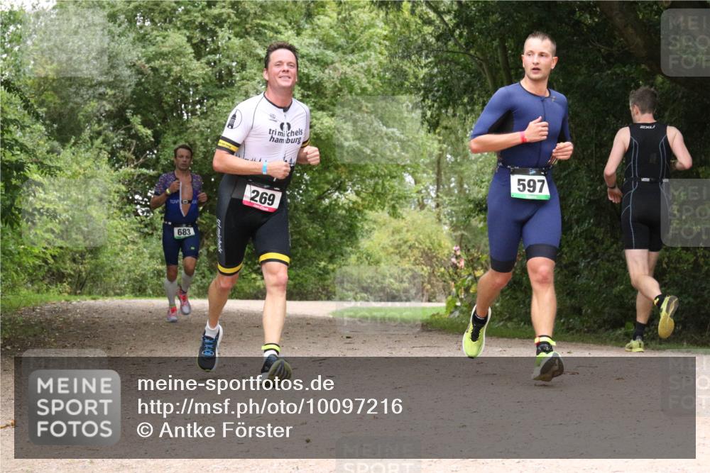 30.08.2026 - Elbe Triathlon Hamburg Antke Förster http://msf.ph/oto/10097216 30.08.2026 10:33:56 Laufen 683, 269, 597, 2 meine-sportfotos.de