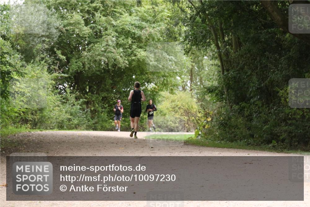 30.08.2026 - Elbe Triathlon Hamburg Antke Förster http://msf.ph/oto/10097230 30.08.2026 10:34:01 Laufen  meine-sportfotos.de
